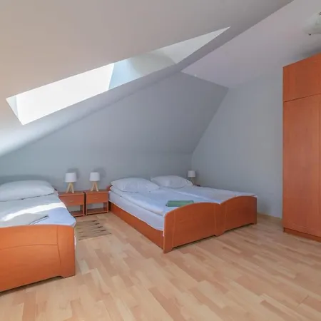 Πανσιόν Dom Przy Wangu *